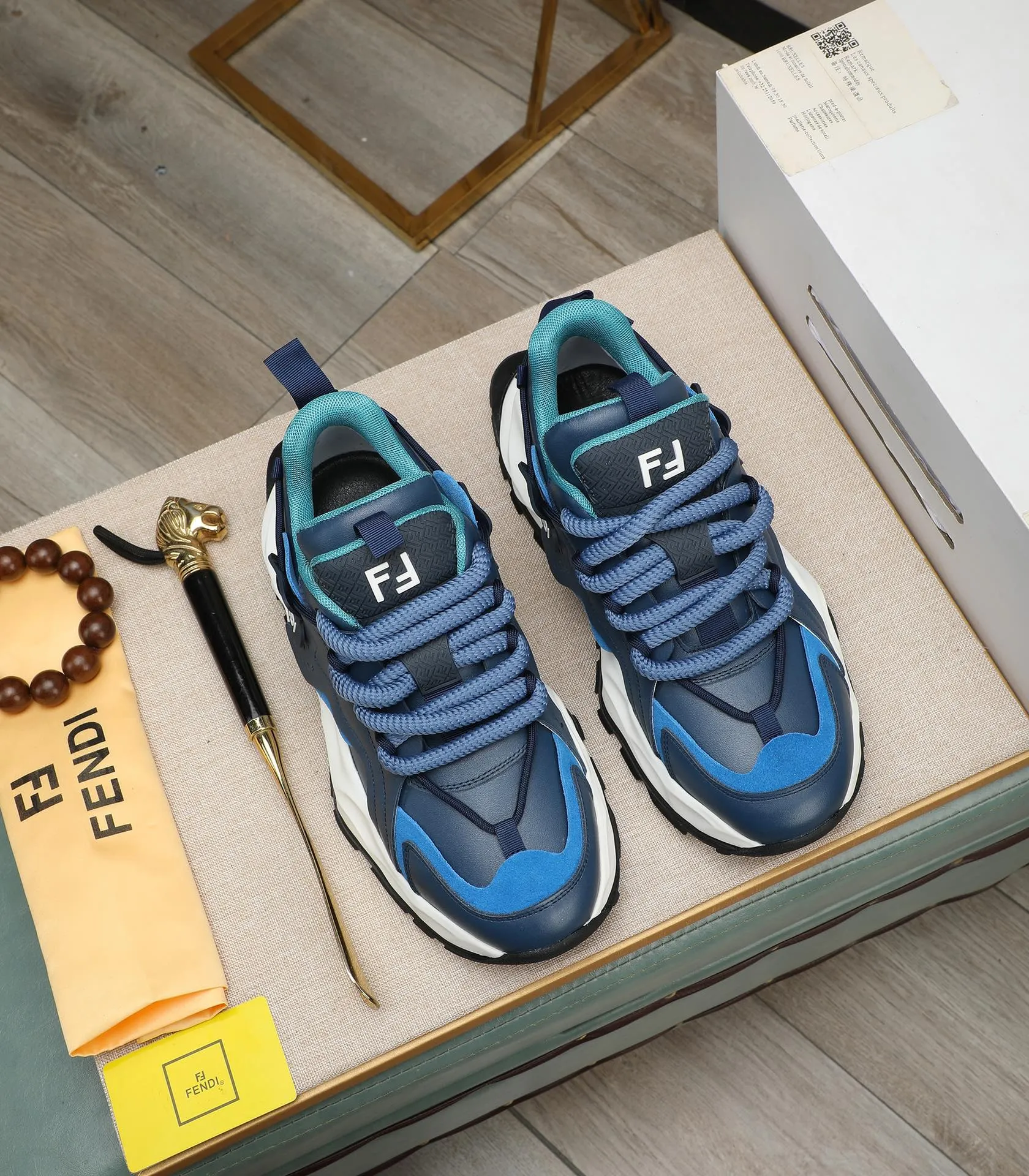 Men's clothing and shoes 💰580 🕷🕷【FENDI】FENDI fashionable casual men's shoes🇨🇳Original official website 1:1 model opening, new models are available first💯Not high-profile but avant-garde, simple, low-key and fashionable, super versatile style🌿Made of original cowhide➕Pigskin lining🎋The version is comfortable on the feet, so rigorous for any small place, first-class workmanship🍍38-44 Large quantities in stock